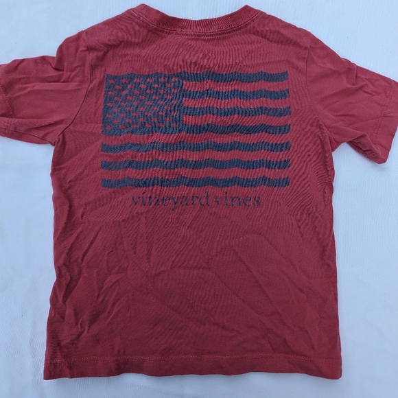 Vineyard Vines Red, washed out black American flag 100% Cotton, boys size: 3T - Picture 2 of 4